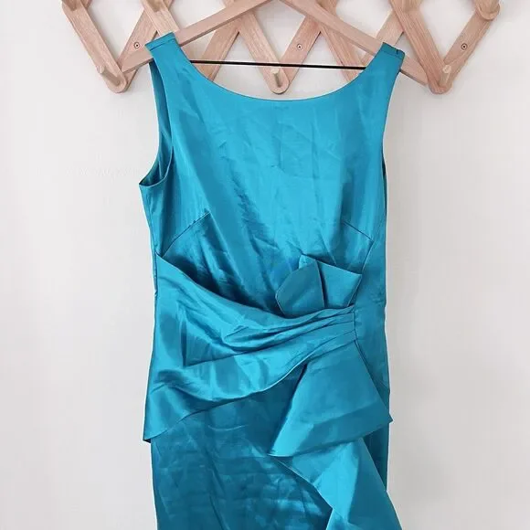 Eliza J Ruffle Satin Jade Green Mermaid Gown Size 10 - Picture 7 of 10